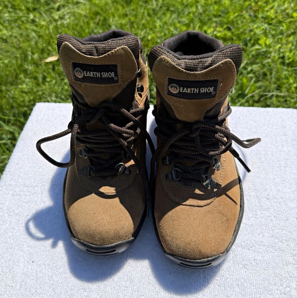 Earth Shoe Casa Womens 8.5 Hiking Boots Brown Suede Leather Waterproof Gorpcore